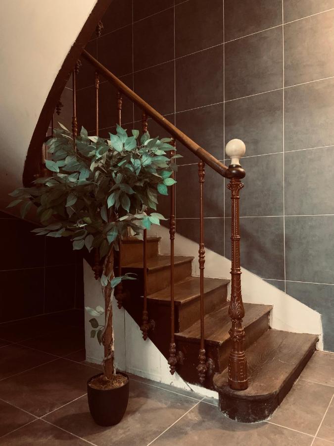 Girafe, Style Boheme Et Atypique, Curistes Apartment *