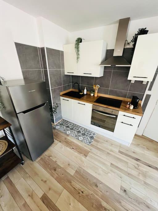 Girafe, Style Boheme Et Atypique, Curistes Apartment